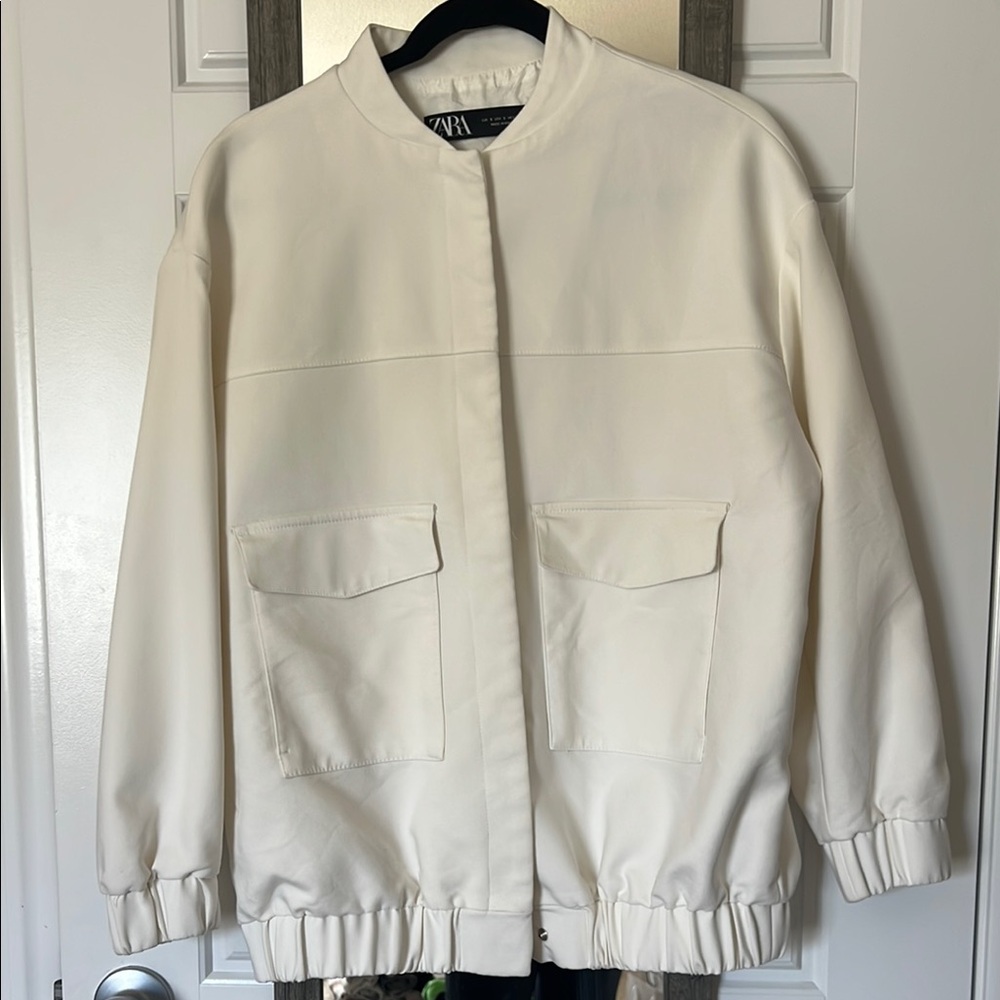 Zara Women's Off-White Bomber Jacket